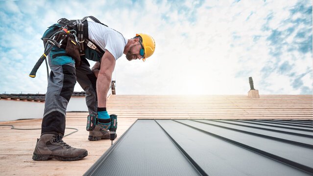 Roof worker